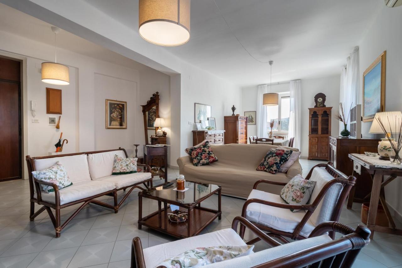 Chicca Casa Vacanze Бари Экстерьер фото